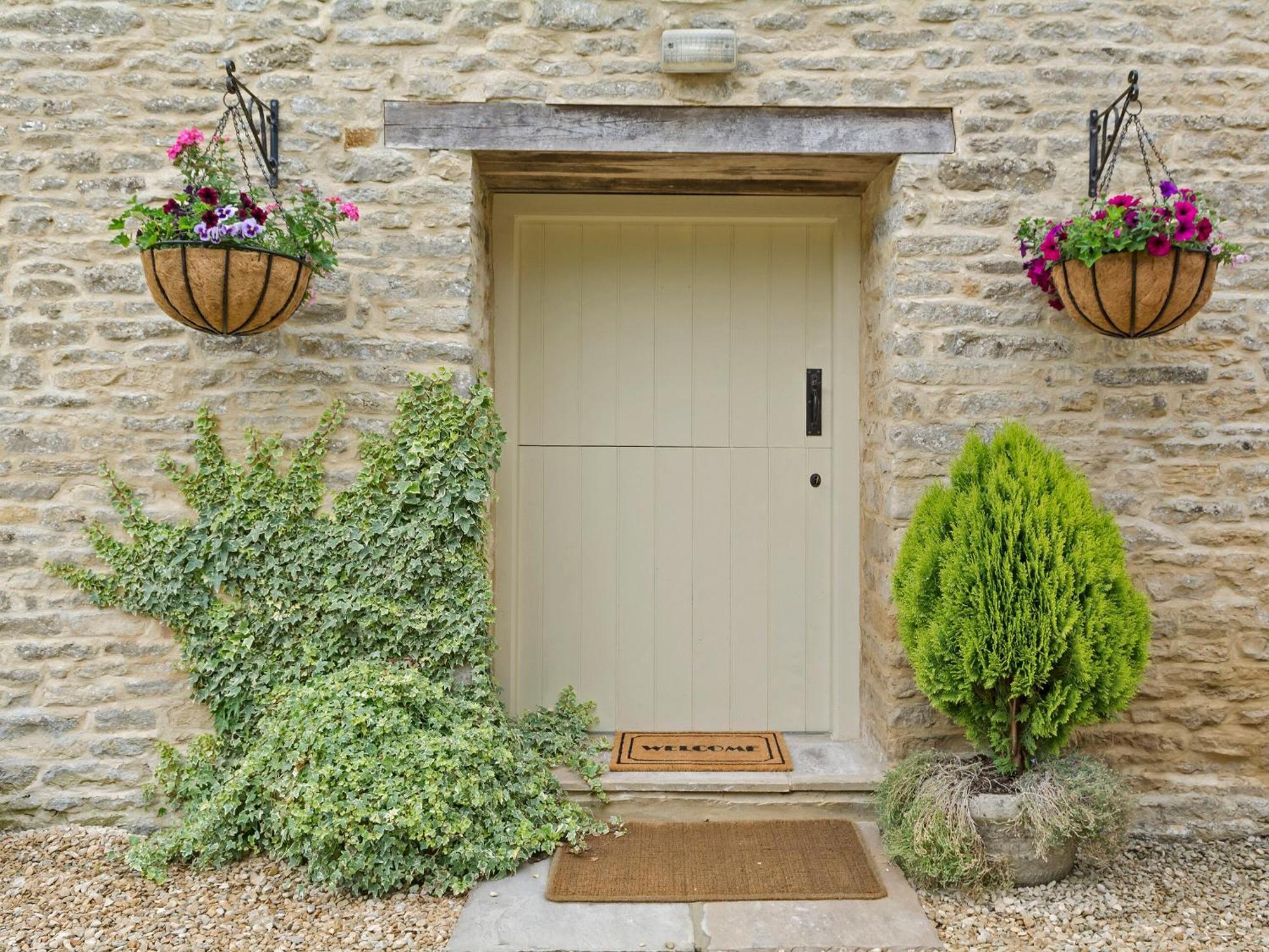 Flowers Barn Daglingworth Kültér fotó